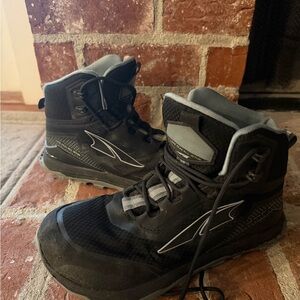Altra Boots Lone Peak All Weather Mid Women Black Waterproof Hiking Shoes